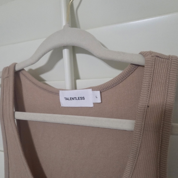 Talentless Ribbed Dress - Picture 3 of 4